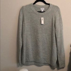 Old navy sweater
